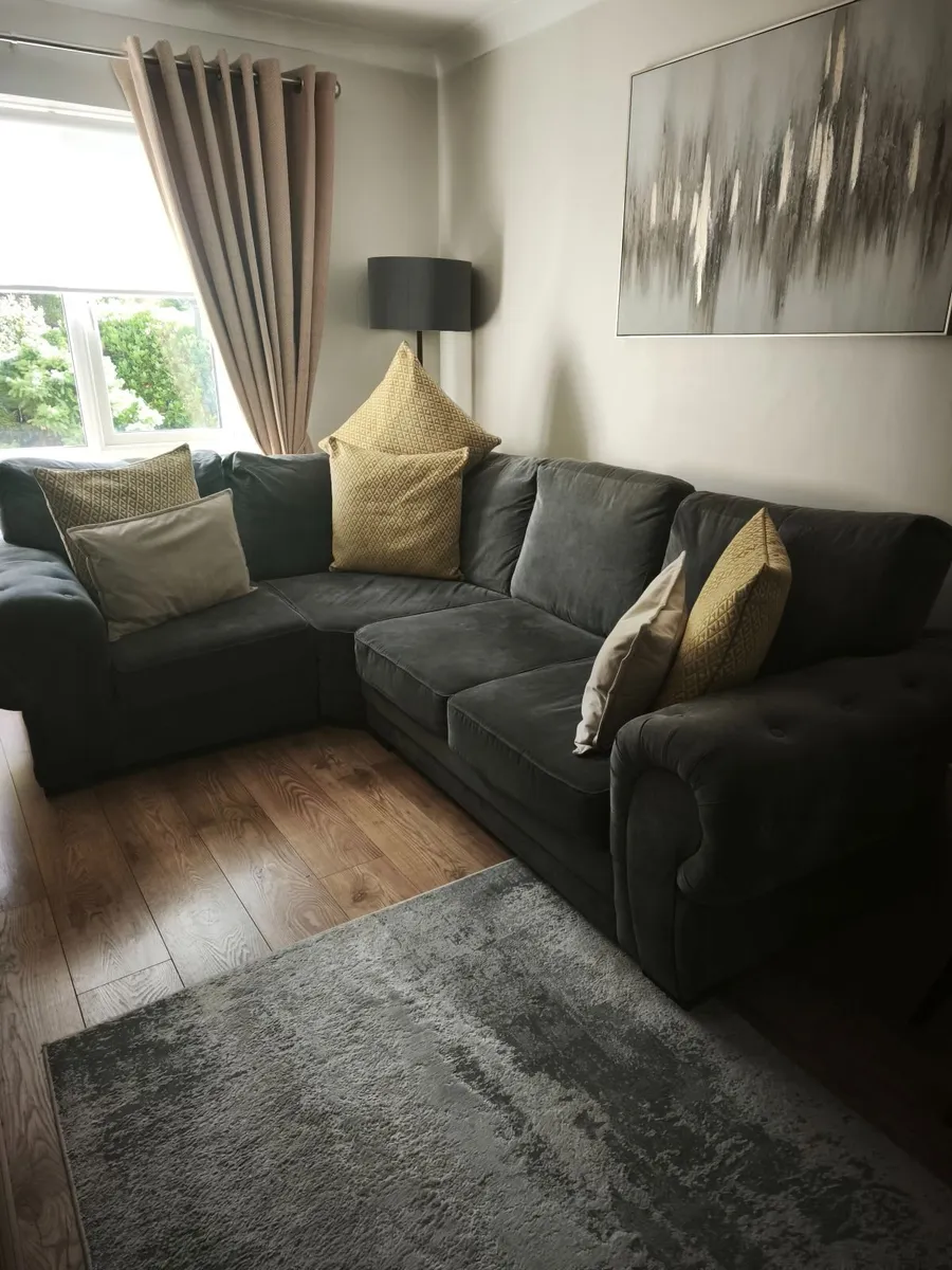 Sofa - Image 3