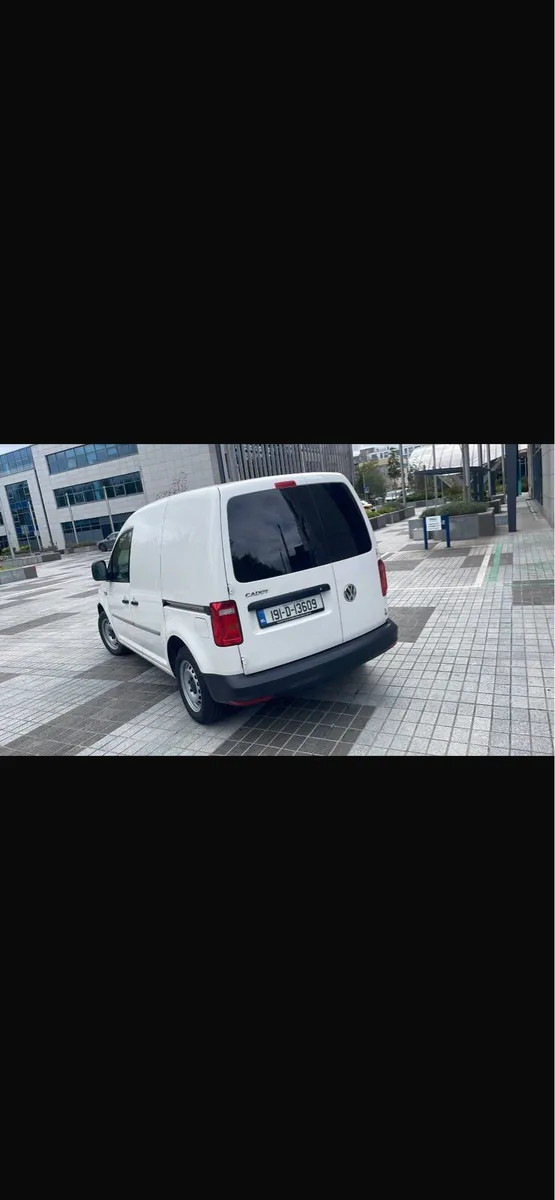 Volkswagen Caddy Van - Image 2