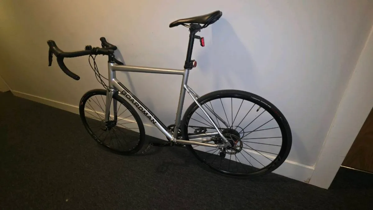 Road Bike - Image 4