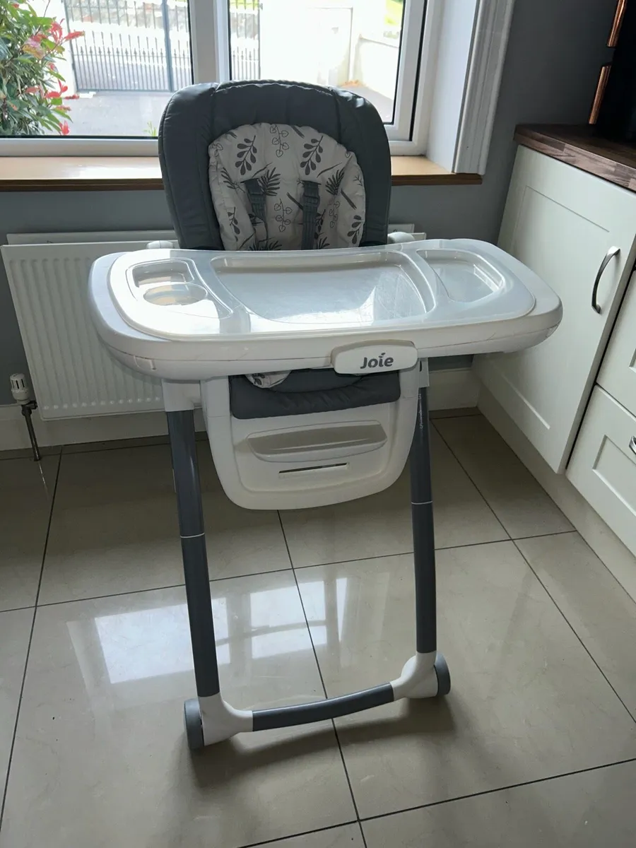 Highchair - Image 1