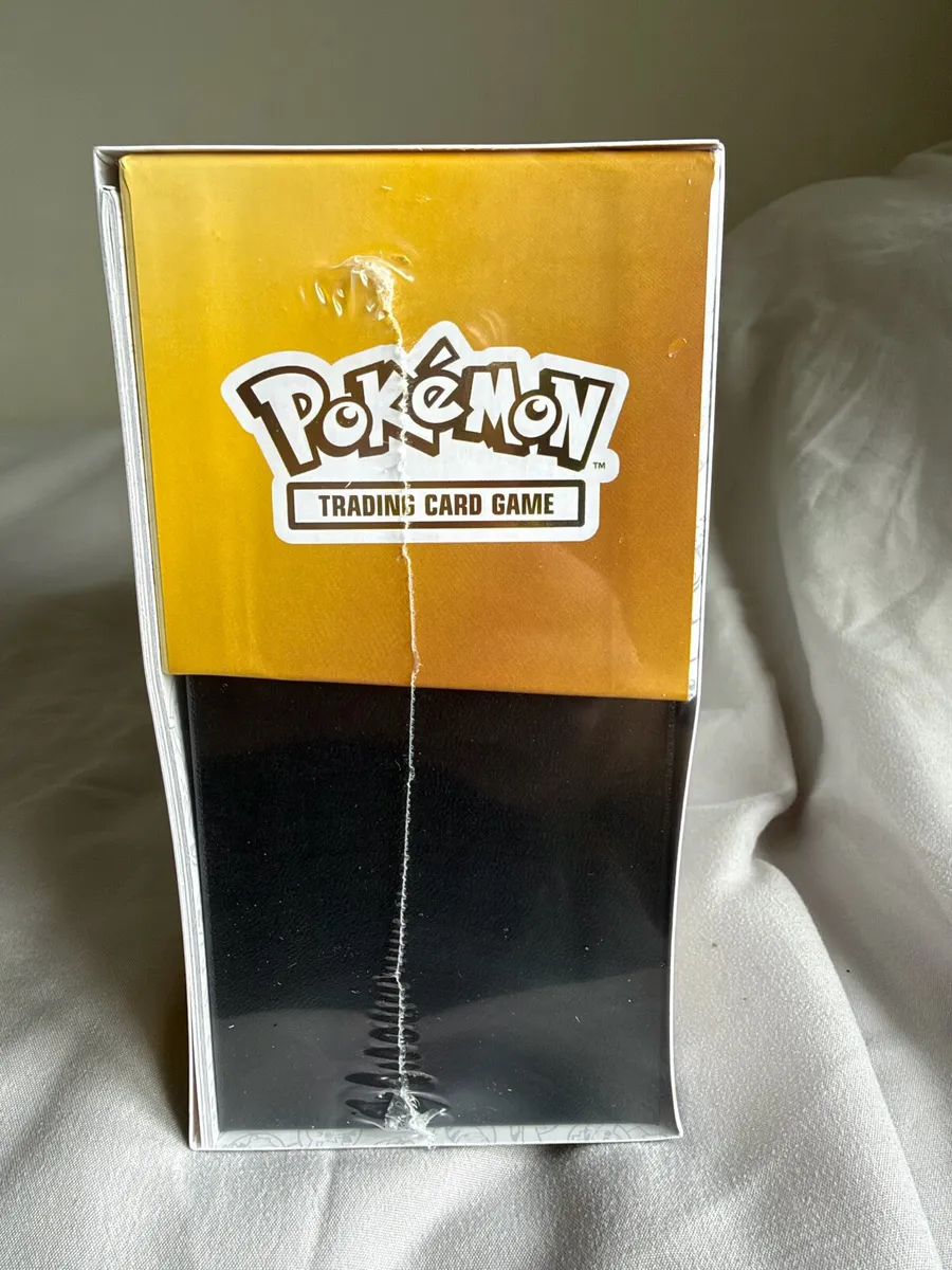 Pokemon 30th celebration elite trainer box.. - Image 4