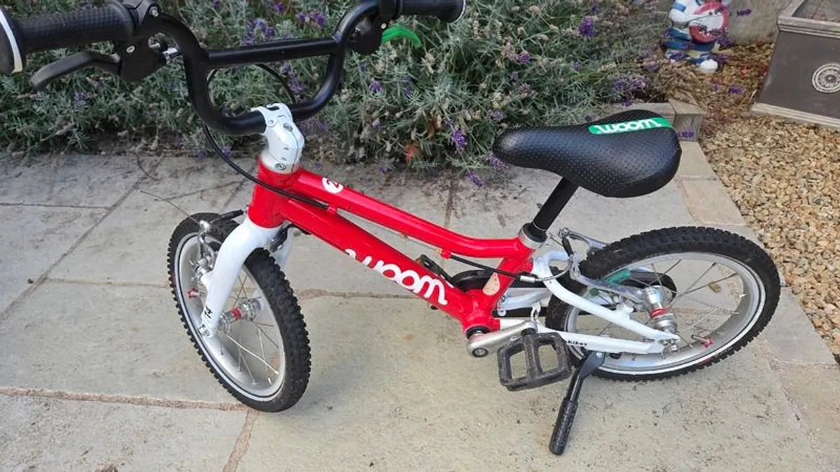Woom 2 (Red) Bike - Image 1