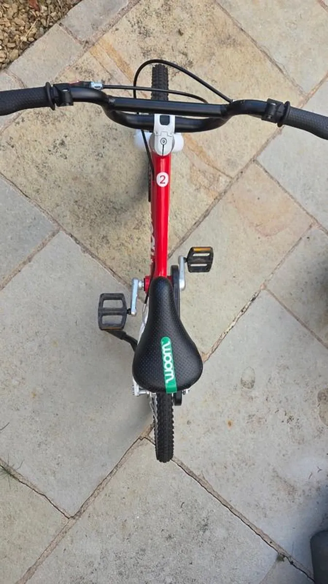 Woom 2 (Red) Bike - Image 2