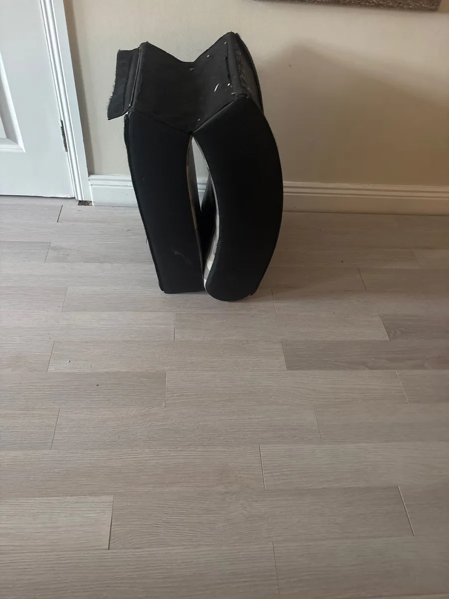 Gaming chair - Image 4