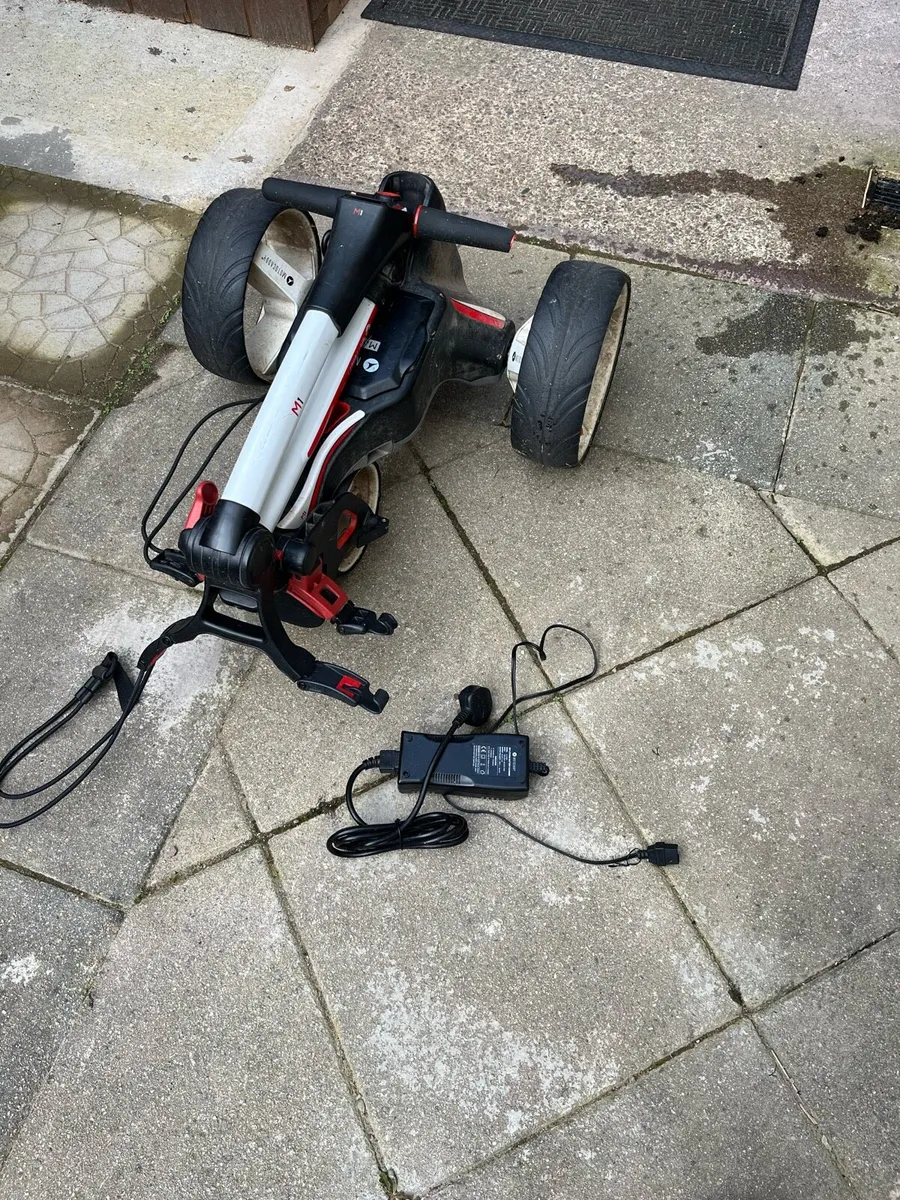Motocaddy M1 Battery Trolley - Image 2