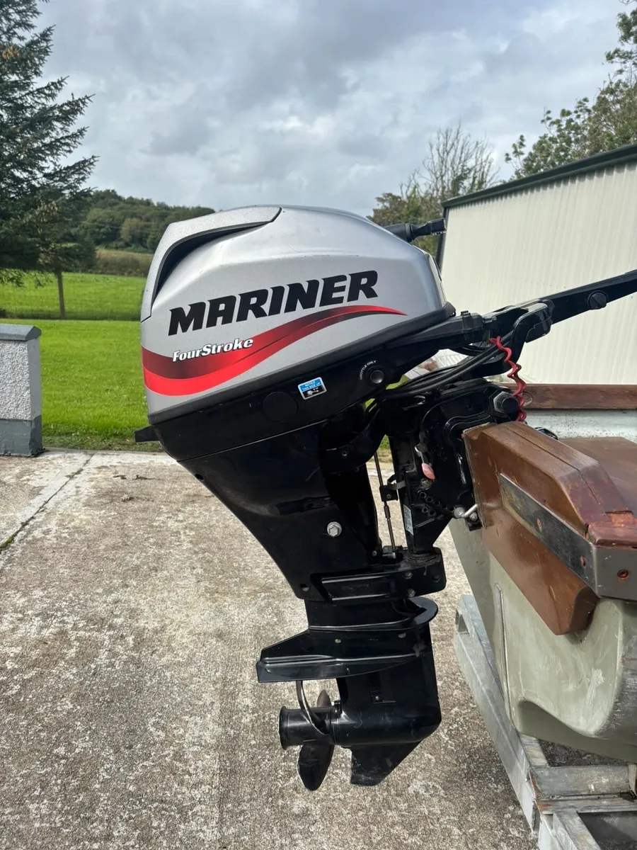 Boat engine - Image 1
