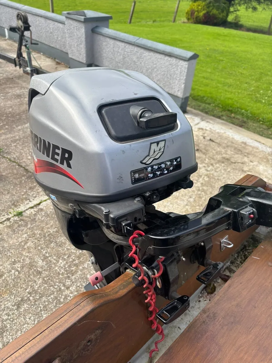 Boat engine - Image 2