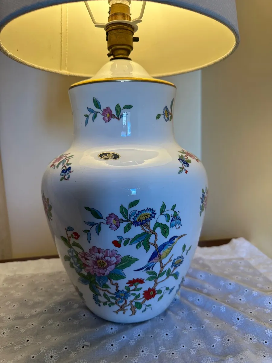 Aynsley Table Lamp Bird of Paradise Design - Image 1