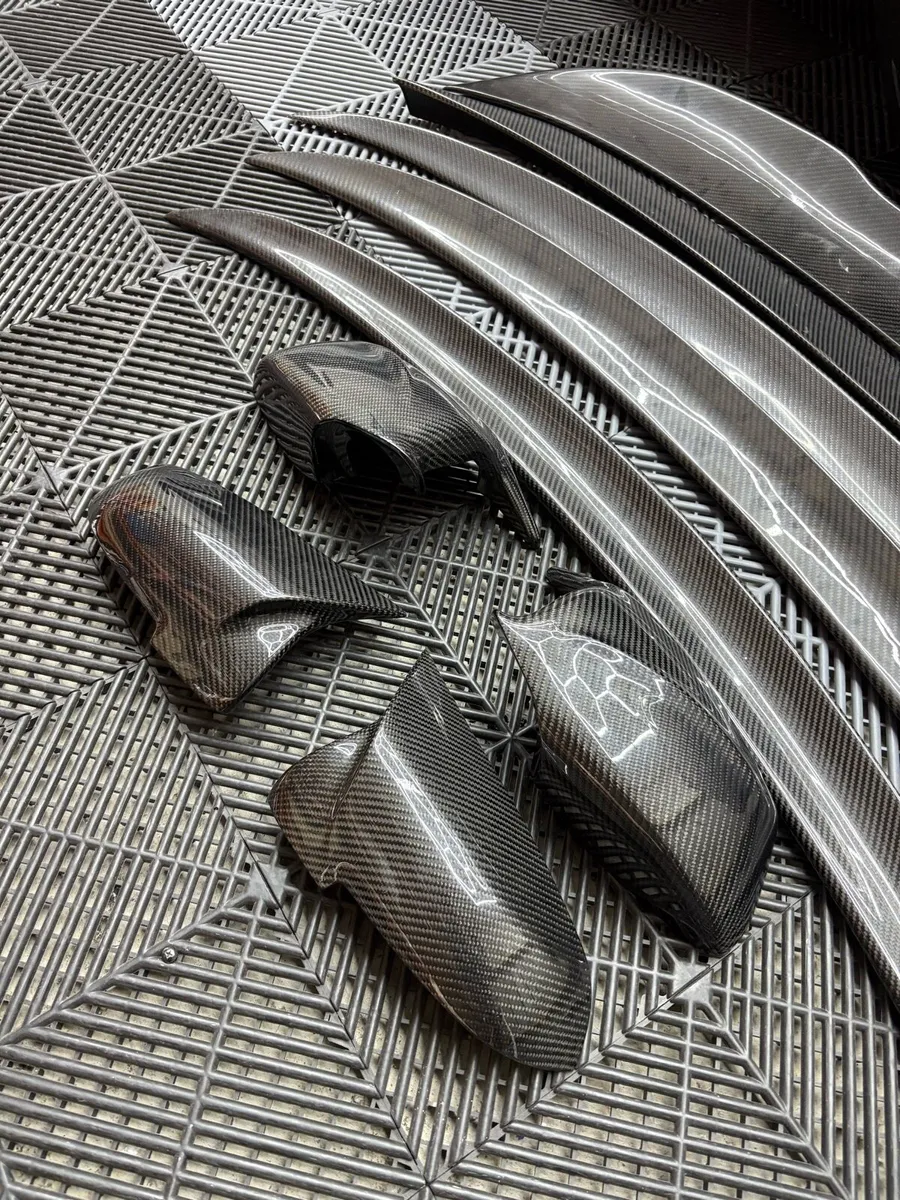 BMW Carbon Fibre Parts Bundle - Image 2