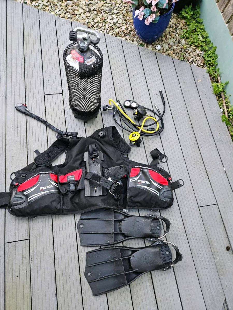 Scuba gear - Image 1