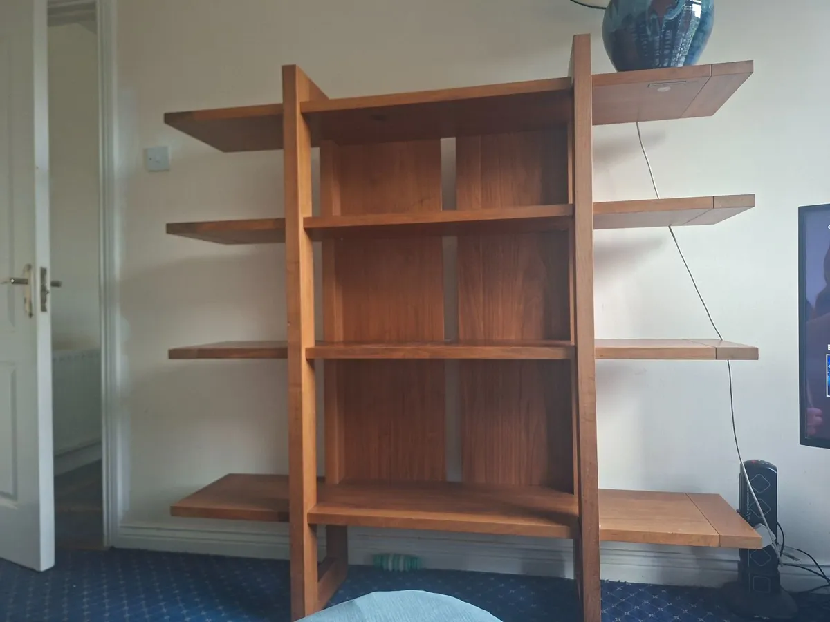 Shelving unit - Image 1