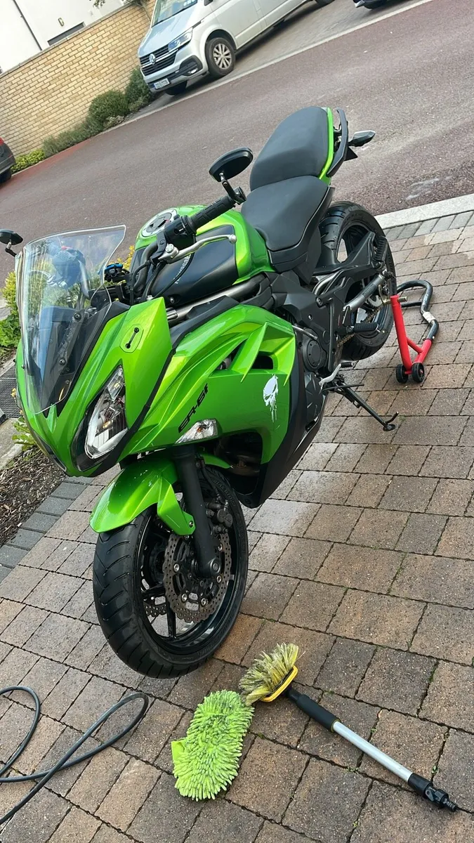 Kawasaki ER6-F - Image 1