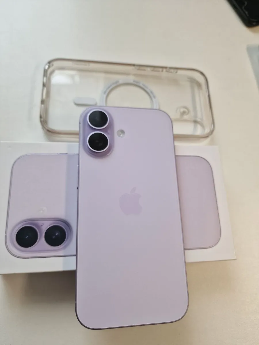 Apple iPhone 17 – 256GB – Lavender - Image 1