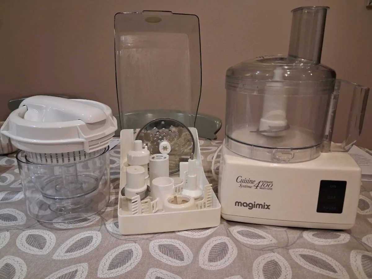 Food processor - Image 1