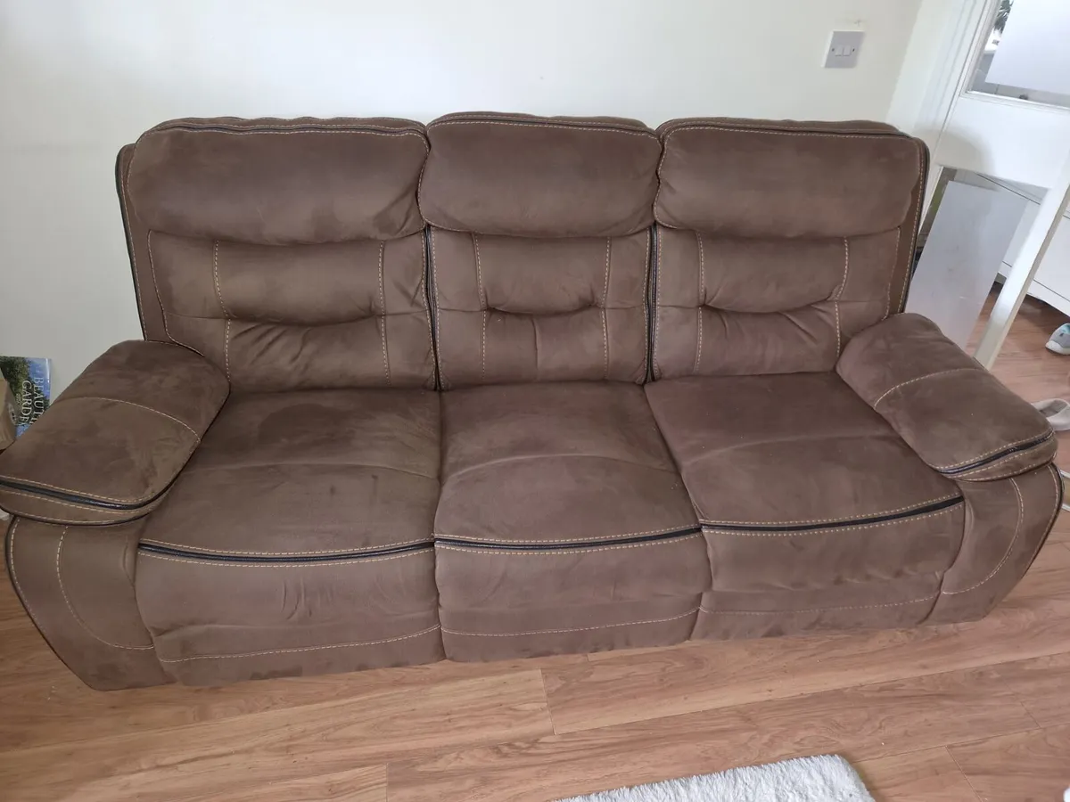 sofa 3+2 seater - Image 1