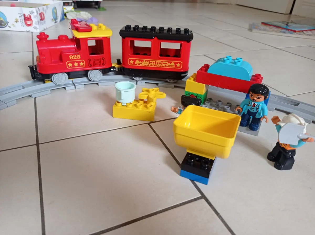 Lego/Duplo  - Steem Railway set# 10874 - Image 2