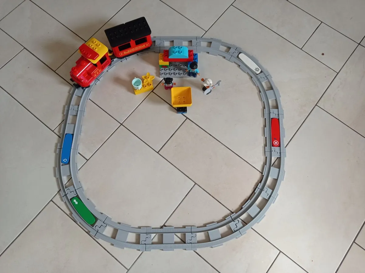 Lego/Duplo  - Steem Railway set# 10874 - Image 4