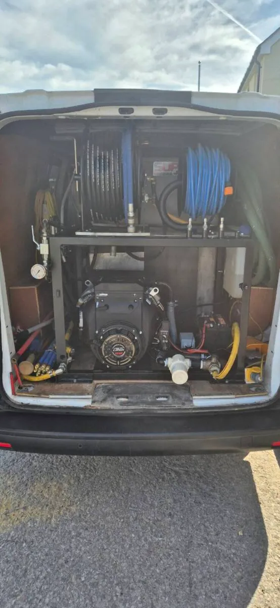 DRAIN UNBLOCKING BUSINESS - Image 1
