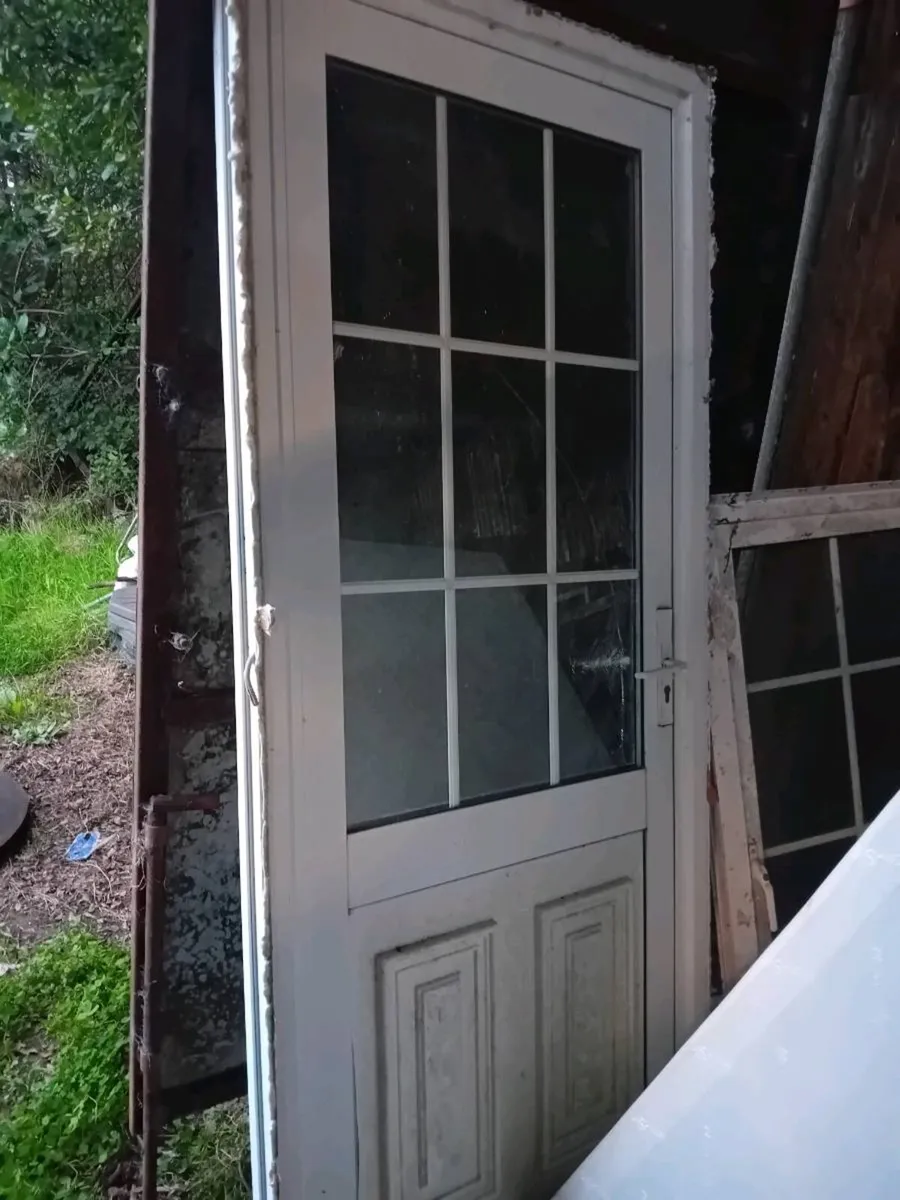Doors and windows for sale - Image 2