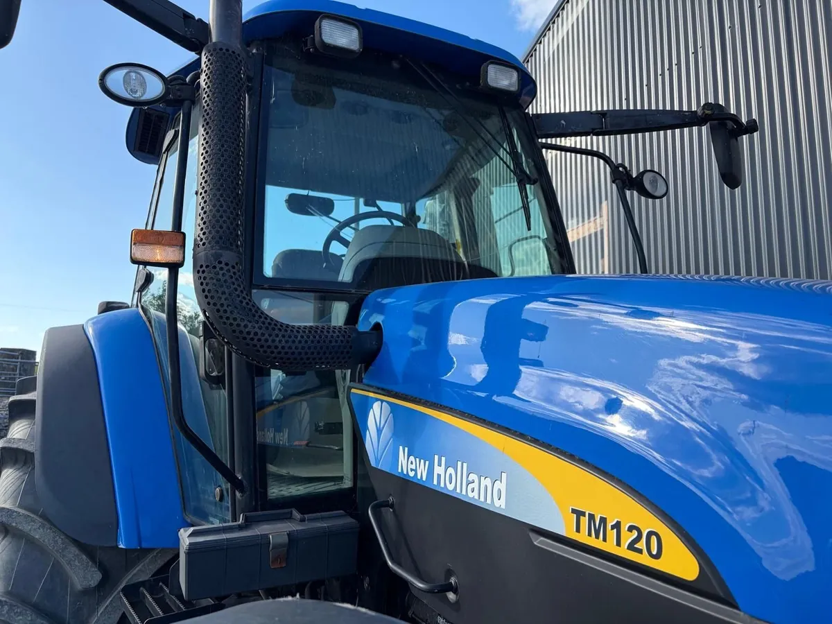 New Holland TM120 - Image 2