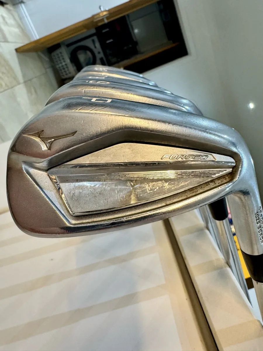 Mizuno JPX 919 Forged Irons - Image 2