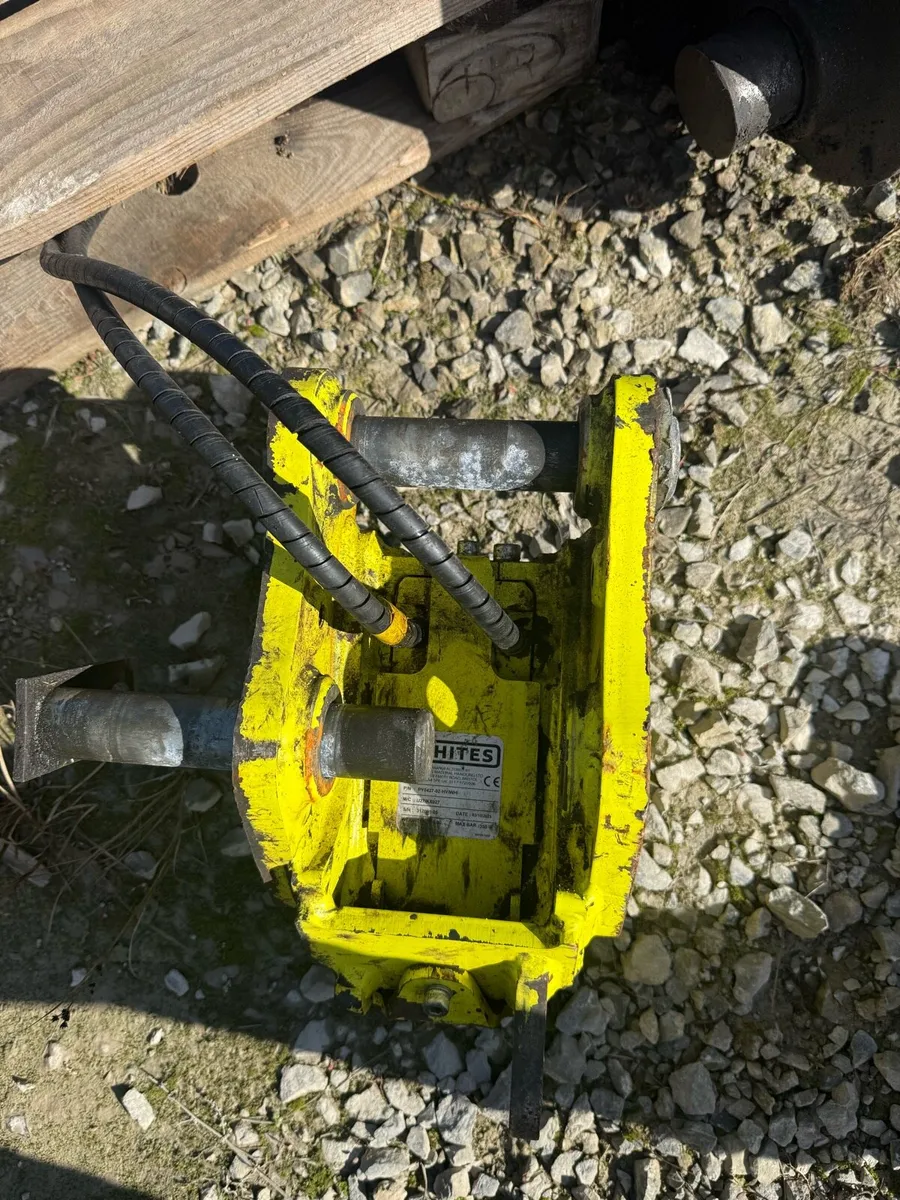 Kubota Hydraulic Hitch - Image 2