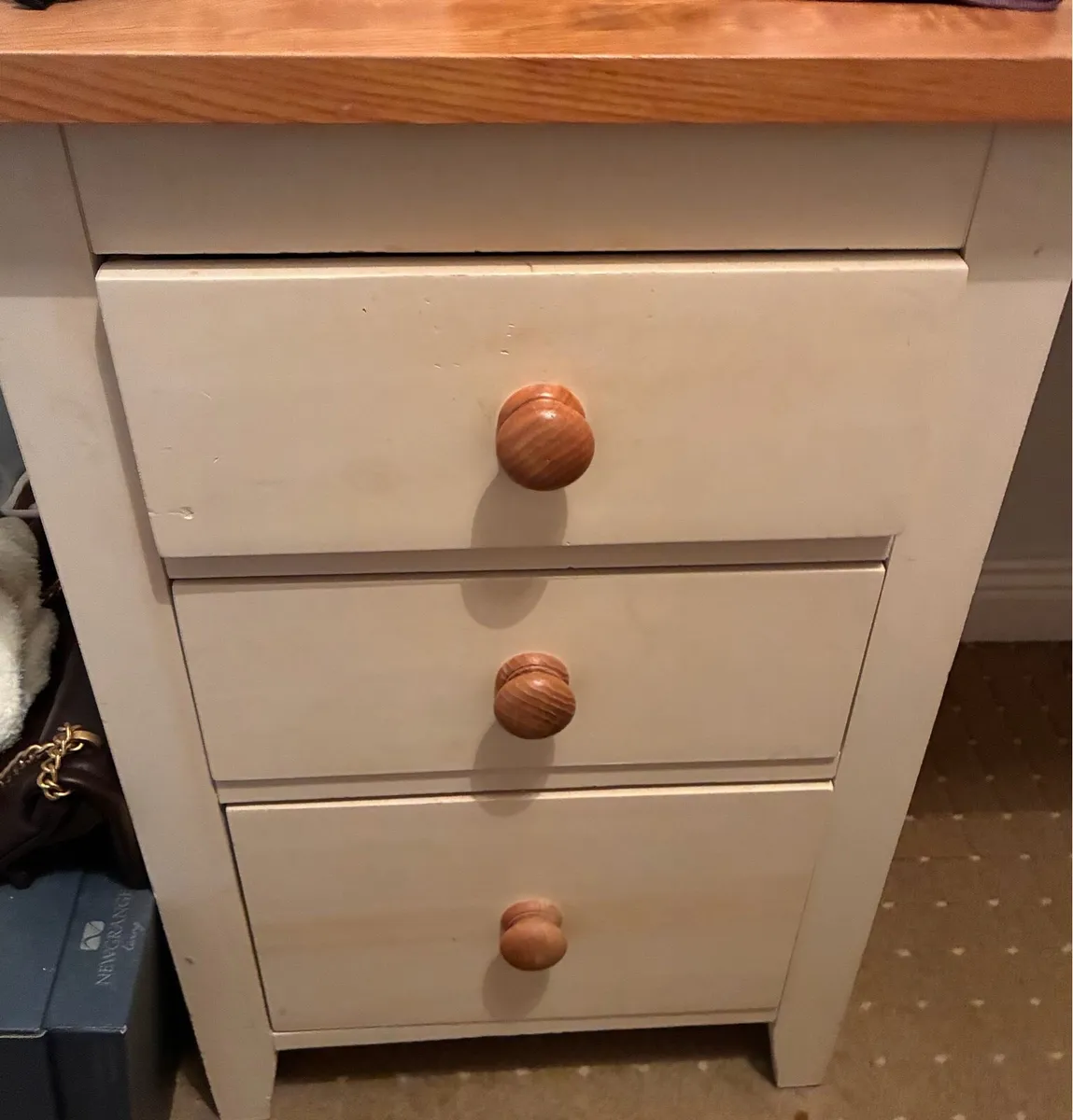 Dresser - Image 2