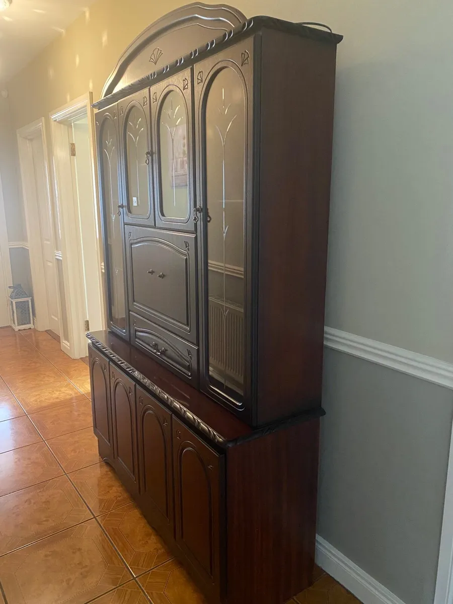 Mahogany display cabinet - Image 2