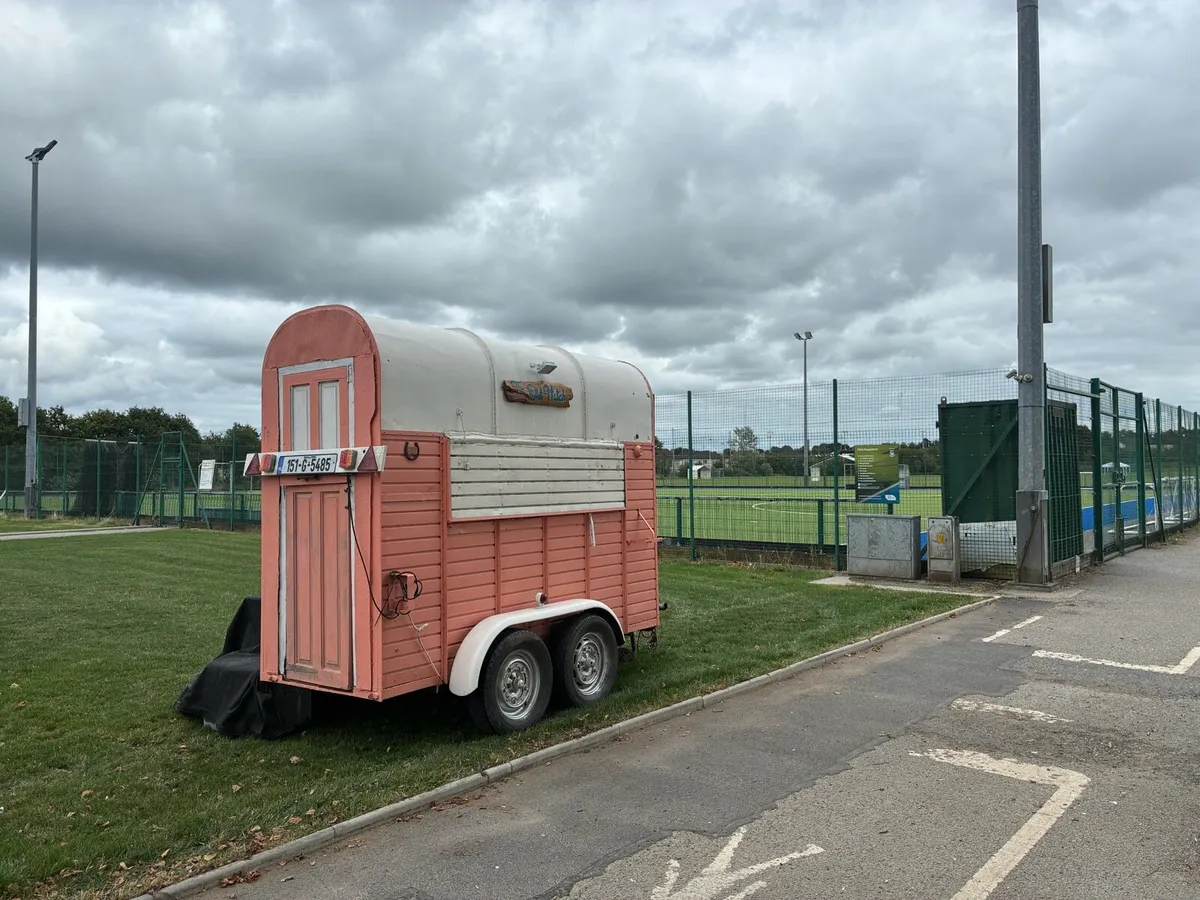 Coffee/Food Trailer/Mobile Gin or Wine Bar Turnkey - Image 3