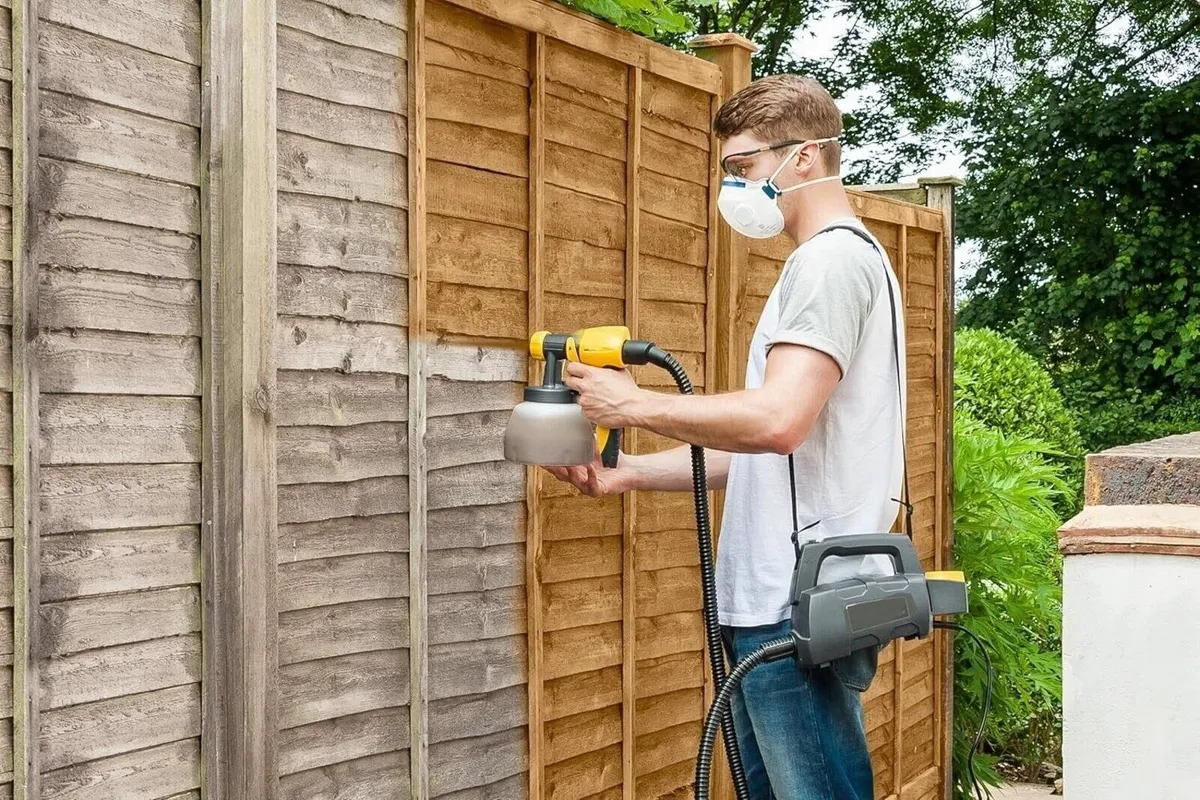Electric Paint Sprayer for Fences, Decks & Barns - Image 2