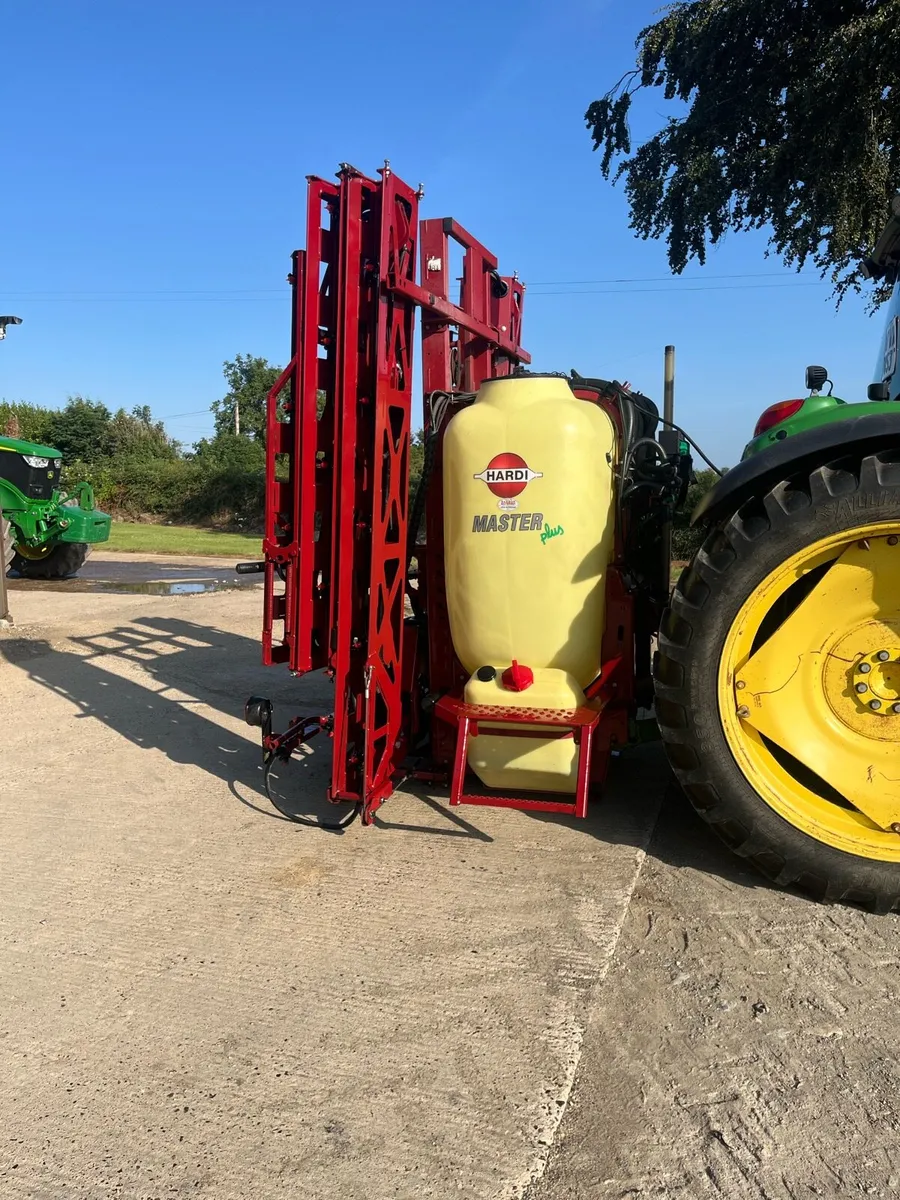 2018 Hardi Master 15M 1200L Sprayer - Image 2