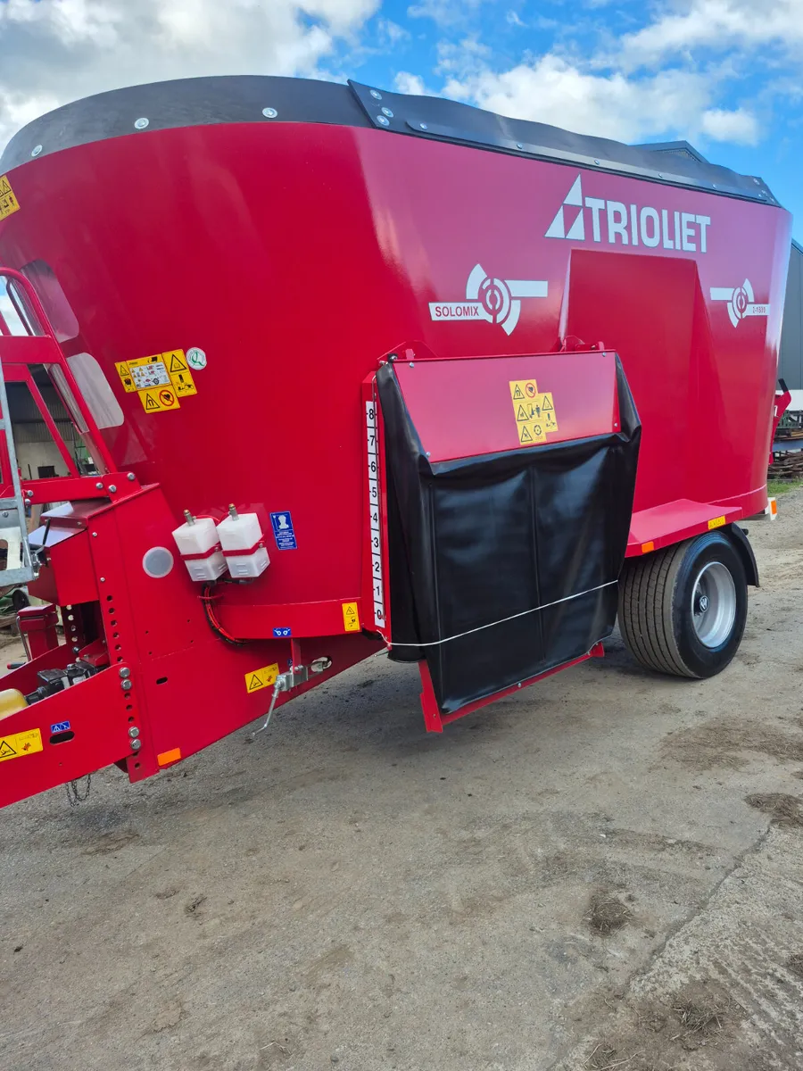 New Trioliet 18 cube tub feeder - Image 2
