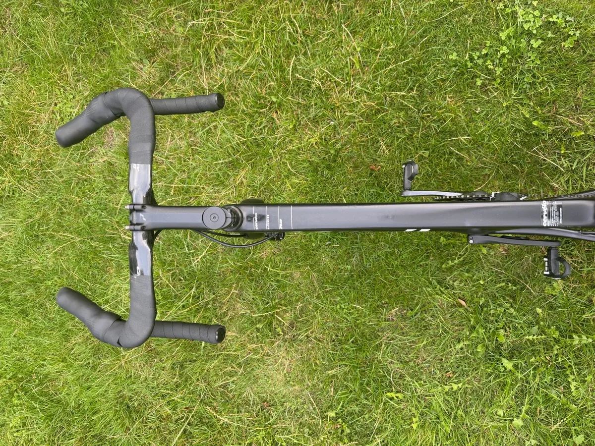 Cervelo R3 105 di2 - Image 3