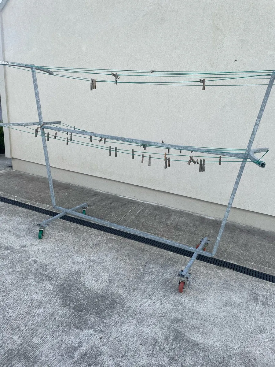 Portable clothesline - Image 3