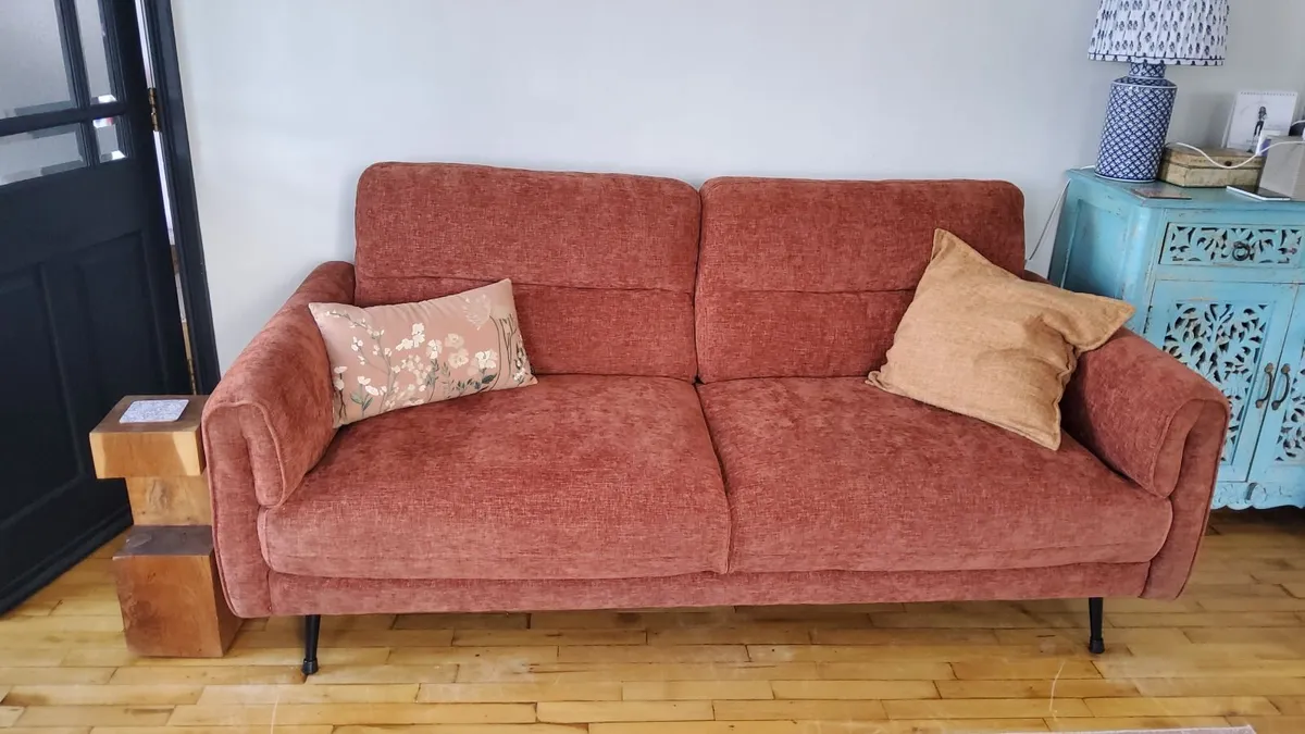 2.5 Seater Sofa - Image 1