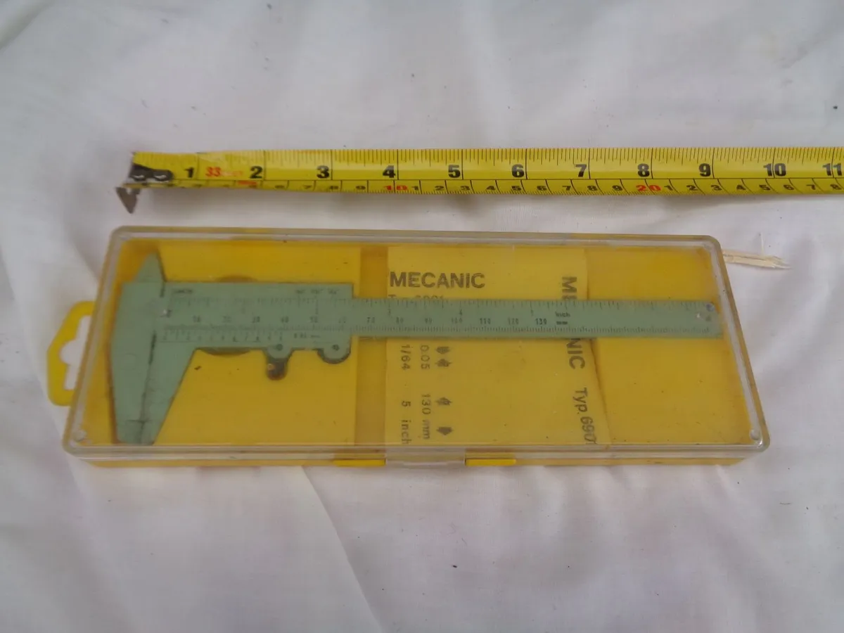 "Mecanic" TYP 6901 Mechanics Rule for Sale - Image 2