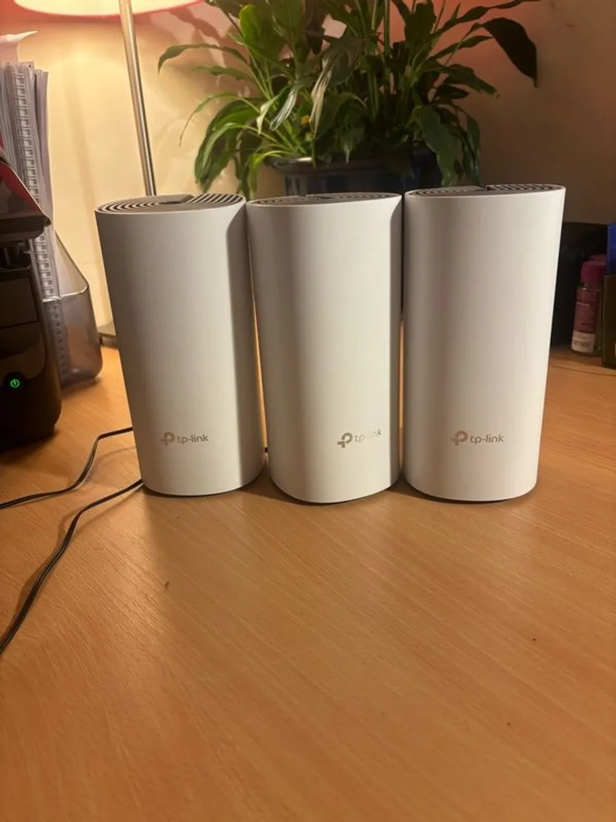 TP-Link Deco P9, 3-unit AC1200 + AV1000 Powerline Mesh Wi-Fi system - Image 2