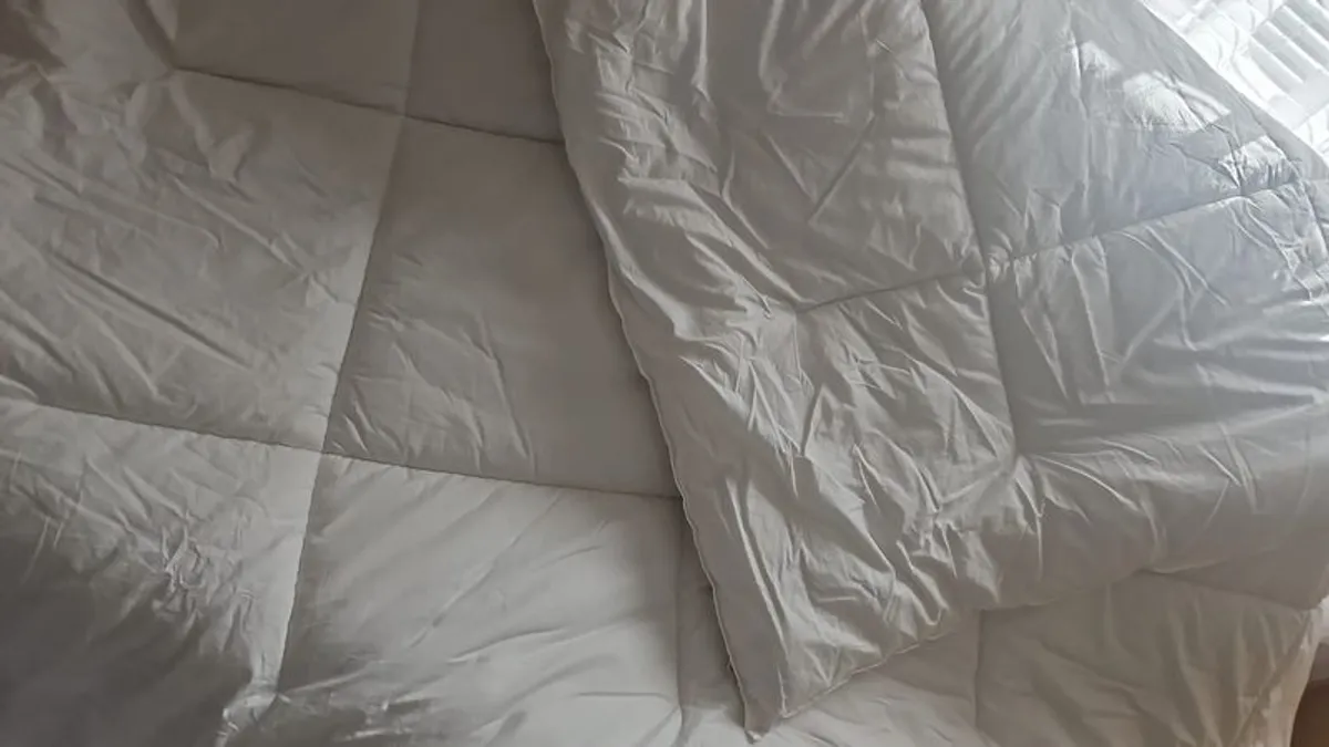 10x NEW Luxury Hotel Double Duvet 10.5 Tog - Image 2