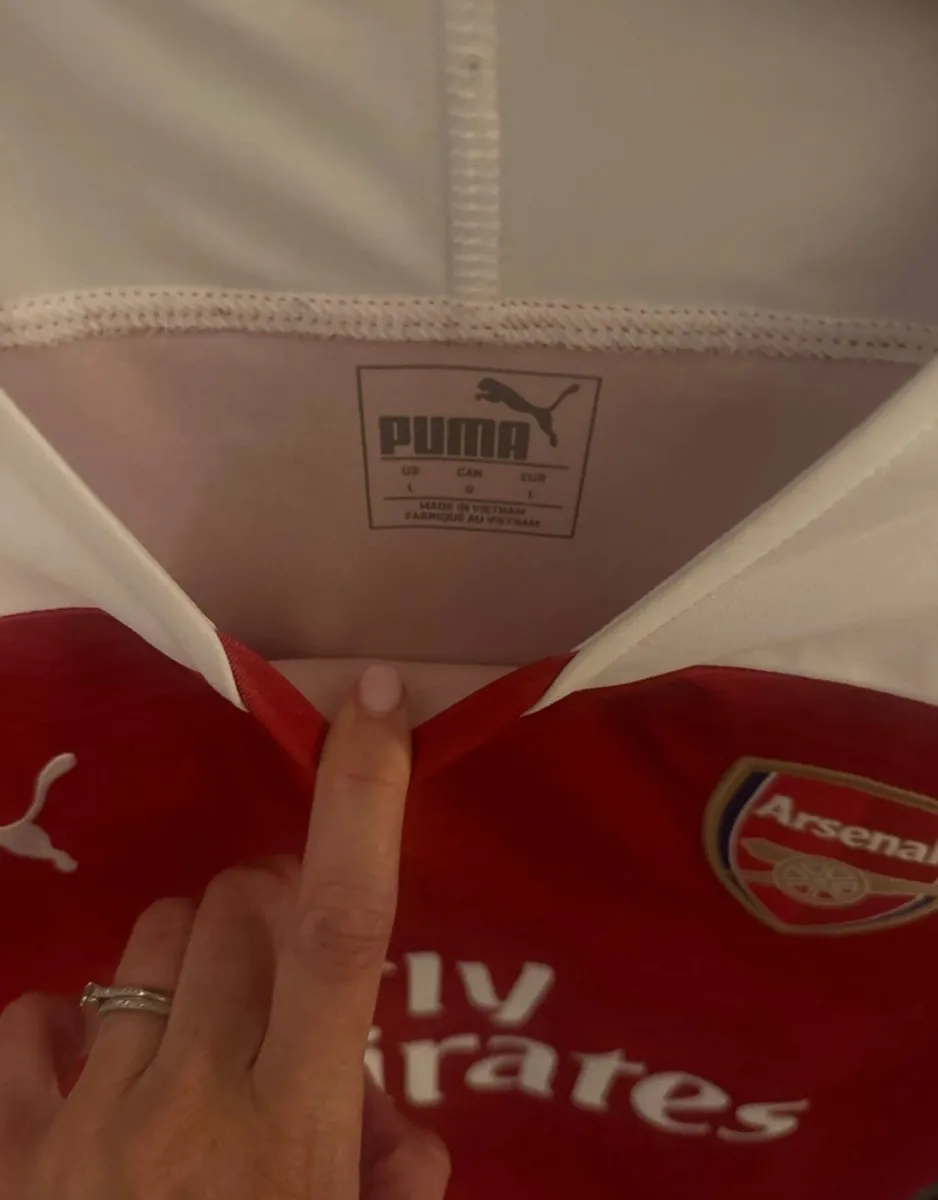 Arsenal Jersey - Image 3