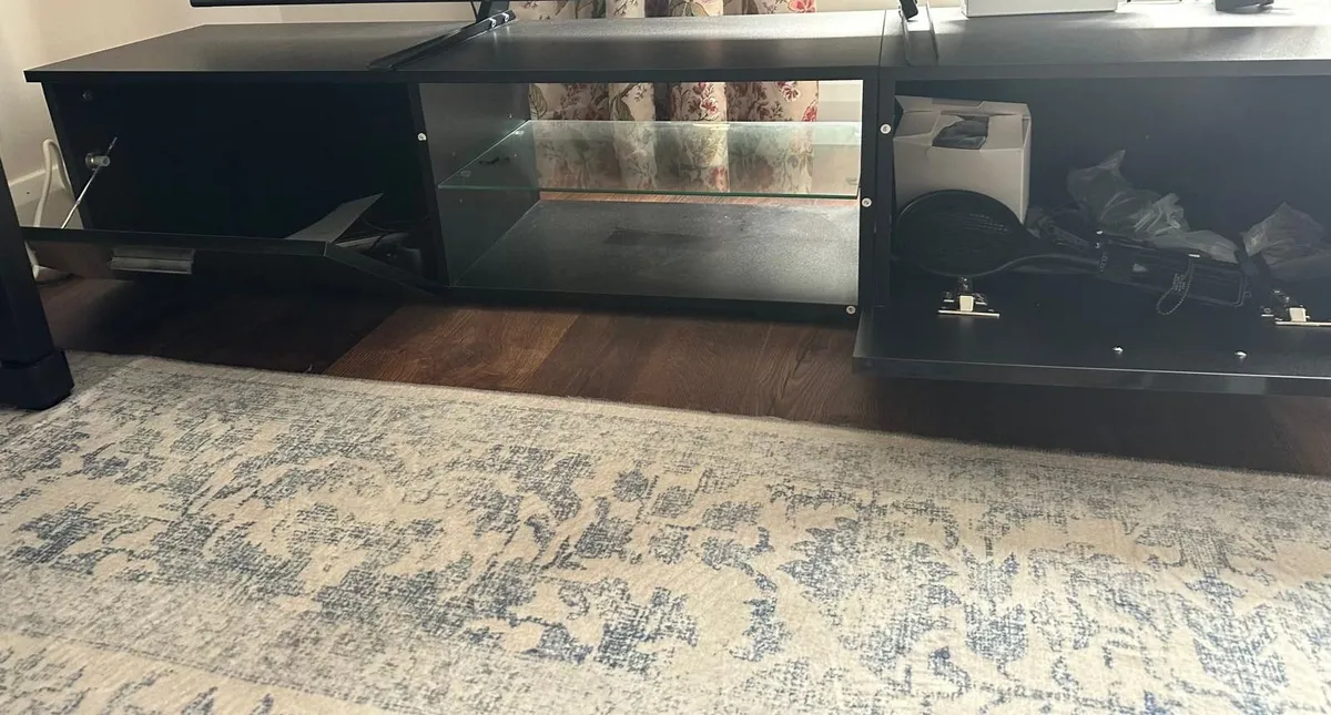 Large Black Gloss TV Unit / Media Cabinet – 3-Sect - Image 3