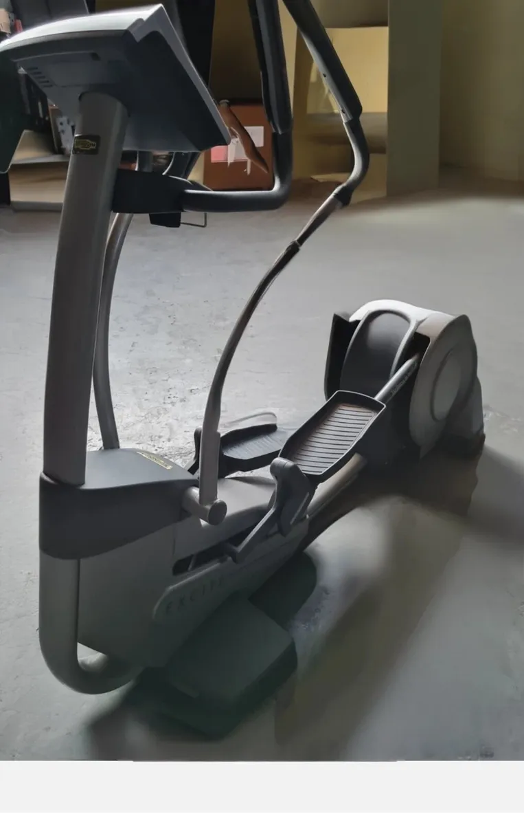 Technogym cross trainor - Image 1