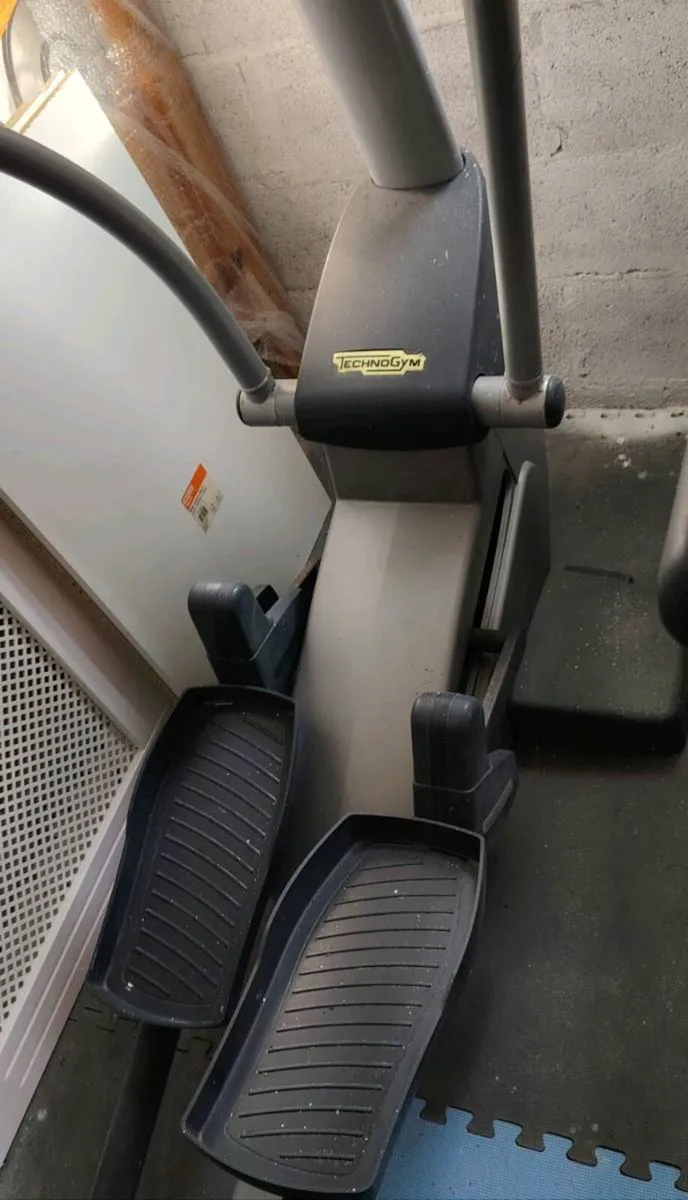 Technogym cross trainor - Image 2