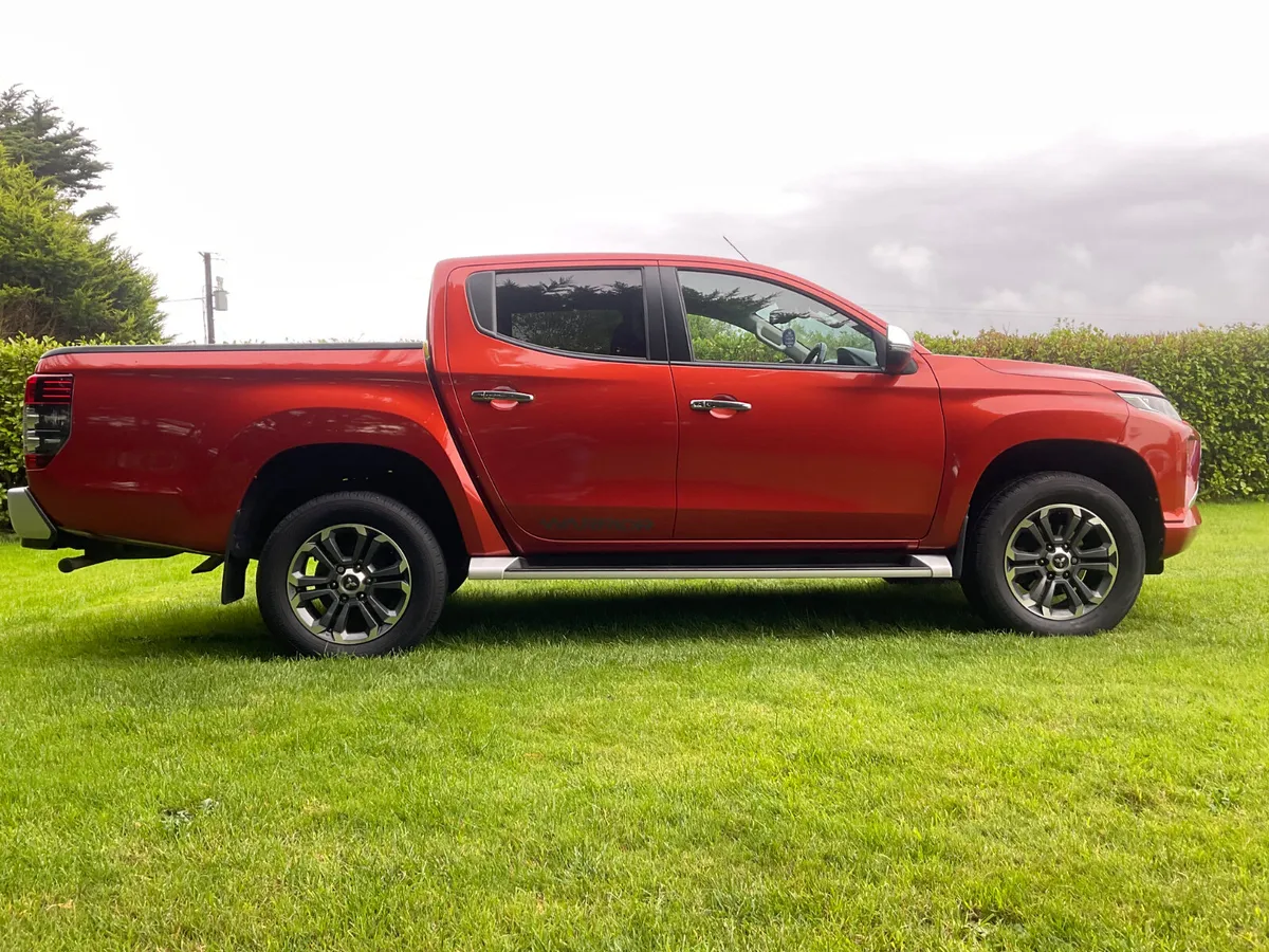 2020 Mitsubishi L200 DI-D WARRIOR   *39724 Mls!* - Image 3