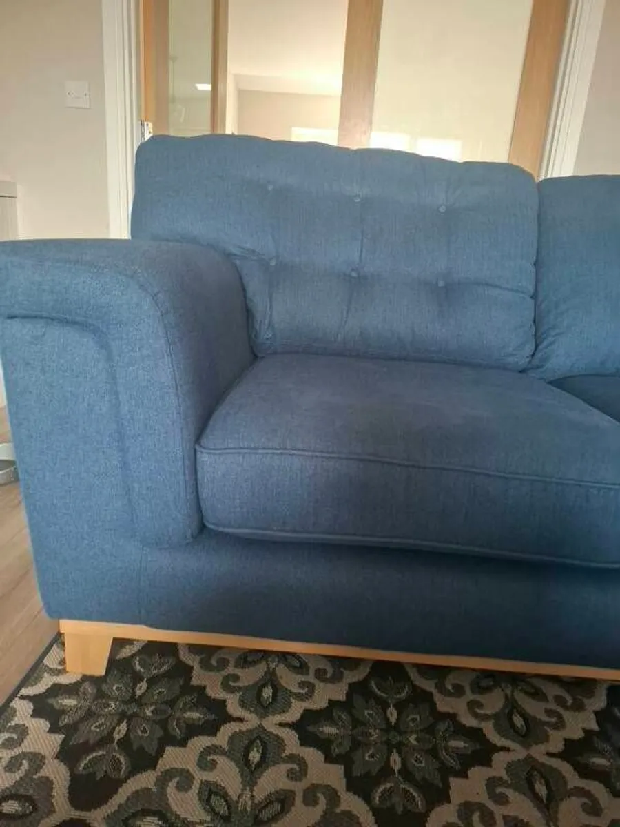 Sofa - Image 3