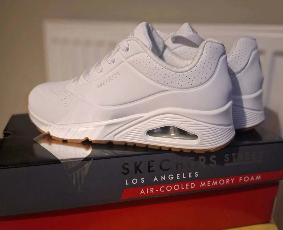 White ladies trainers - Image 3