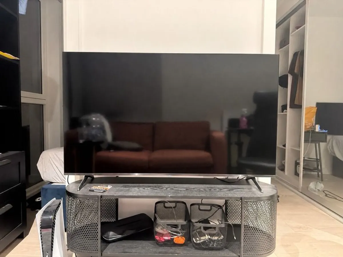 Hisense 55inch 4k Qled Smart Tv E7nq Pro 144hz - Image 3