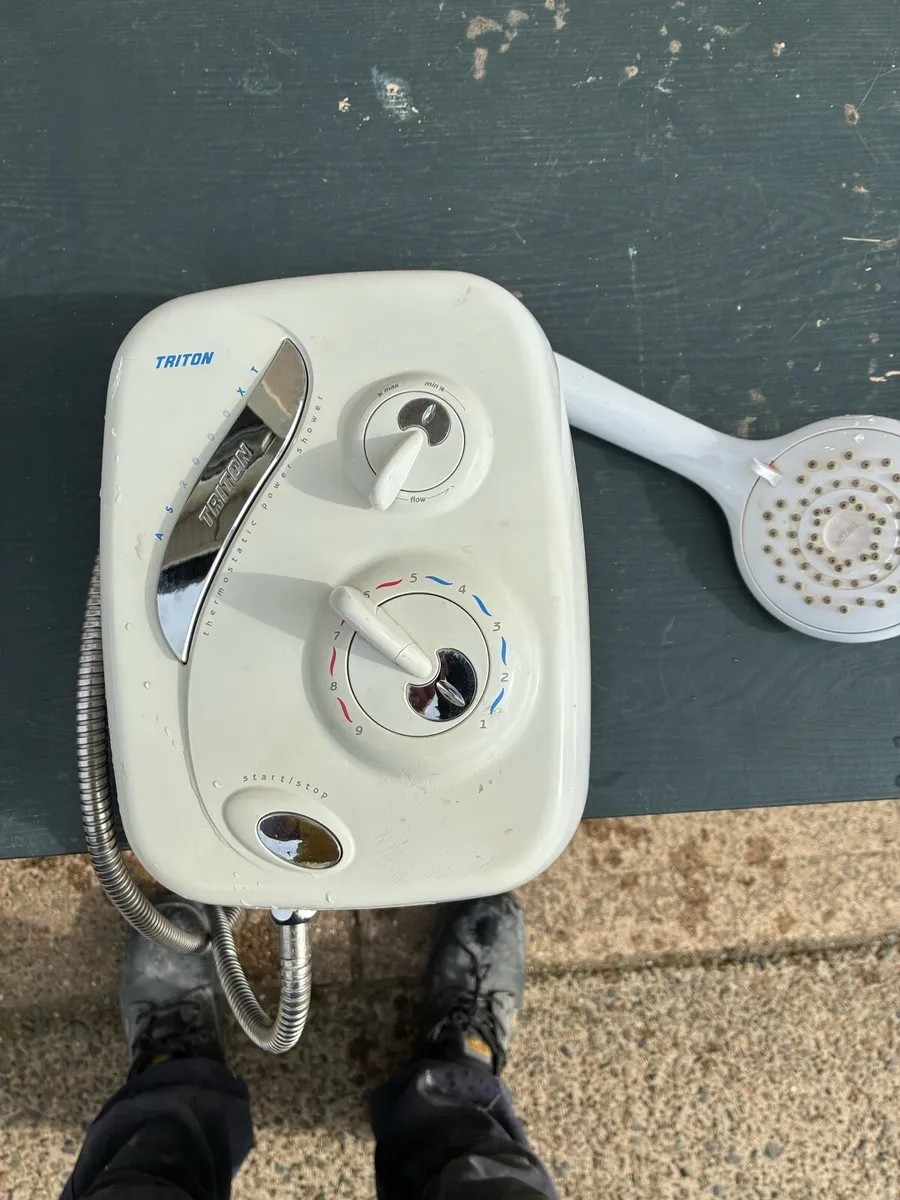 Triton pumped electric shower - Image 1