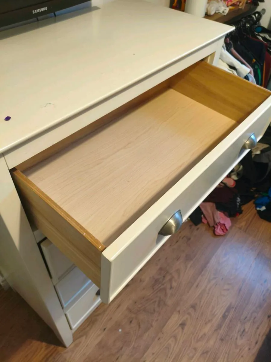 Chest of drawers - Image 3