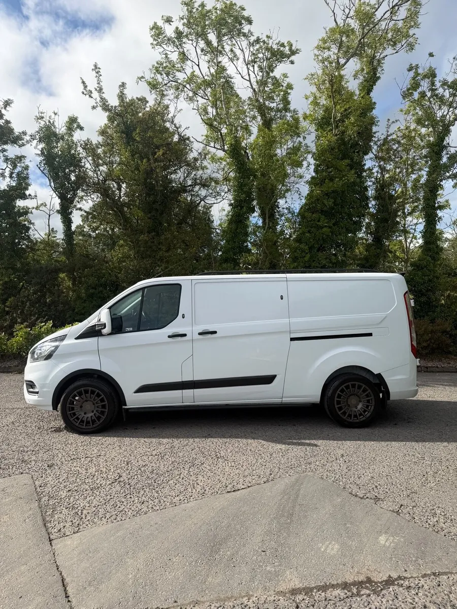 2022 FORD TRANSIT CUSTOM LWB TREND - Image 1