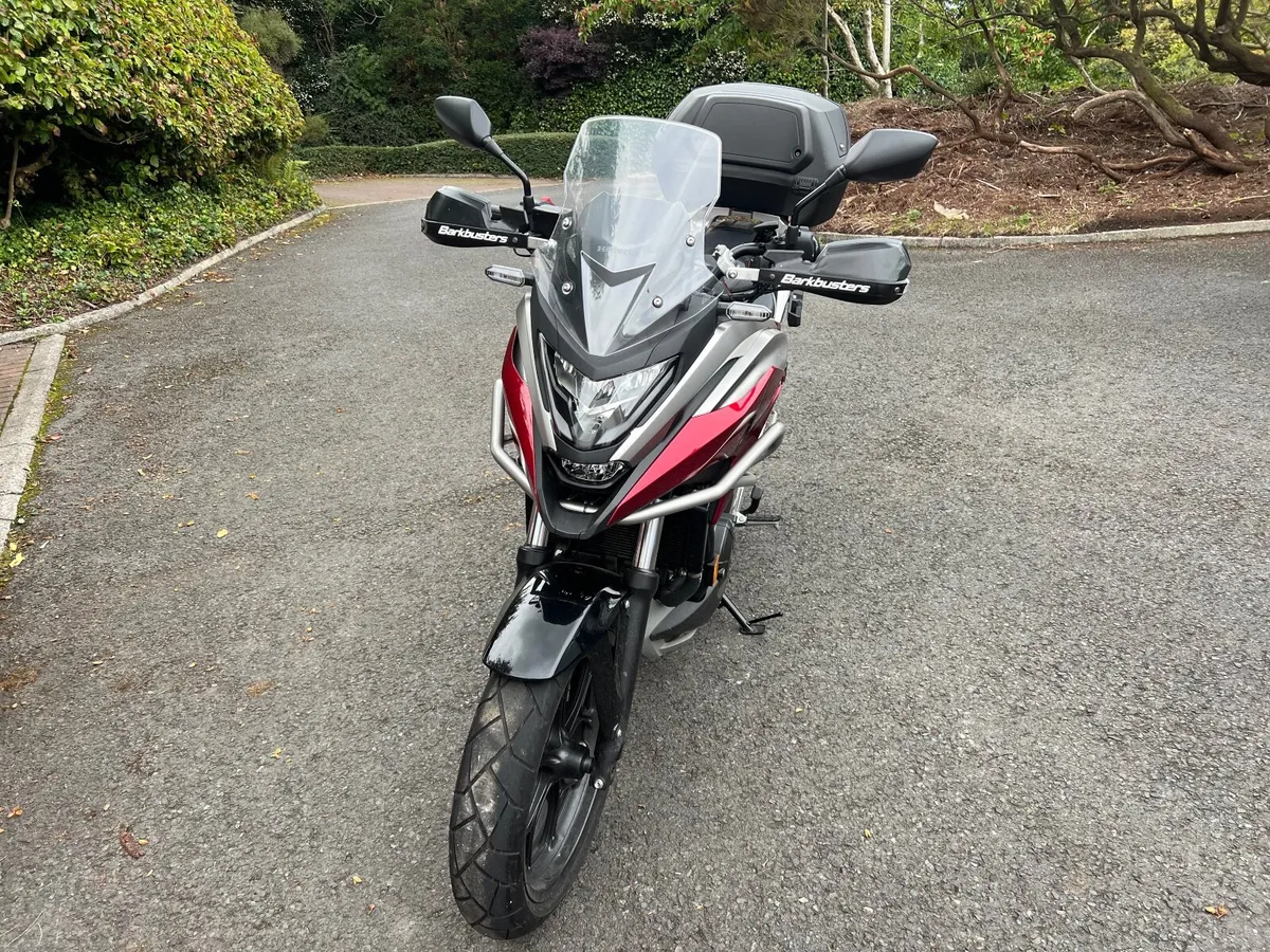 Honda DCT 2024 very low mileage may take trade in - Image 4